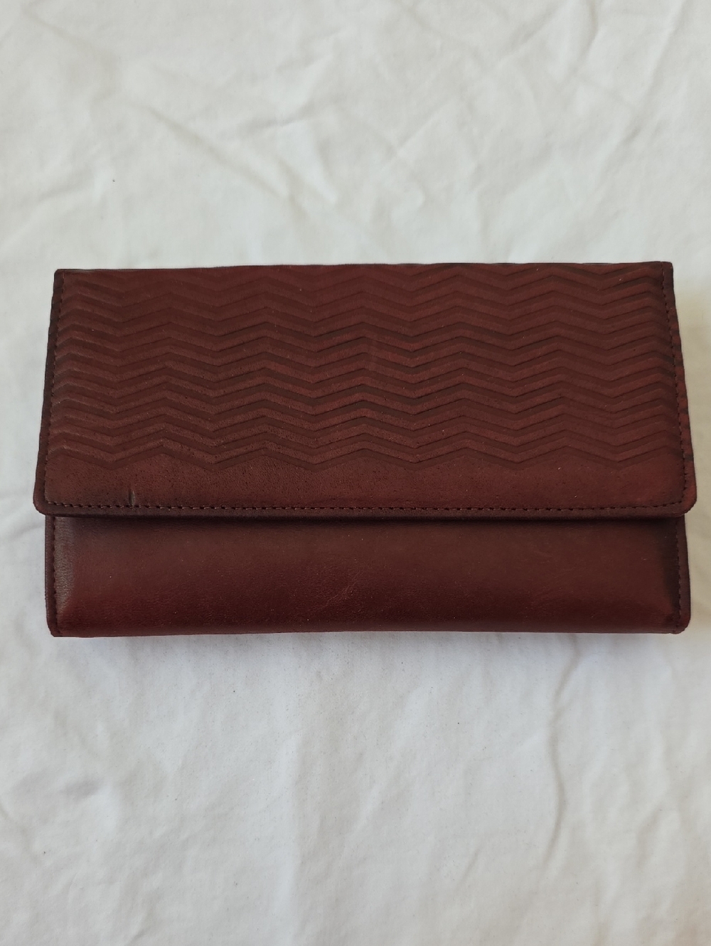 NWT Vintage Leather Prince Gardner Chevron-Textured Trifold Wallet Circa 1970s
